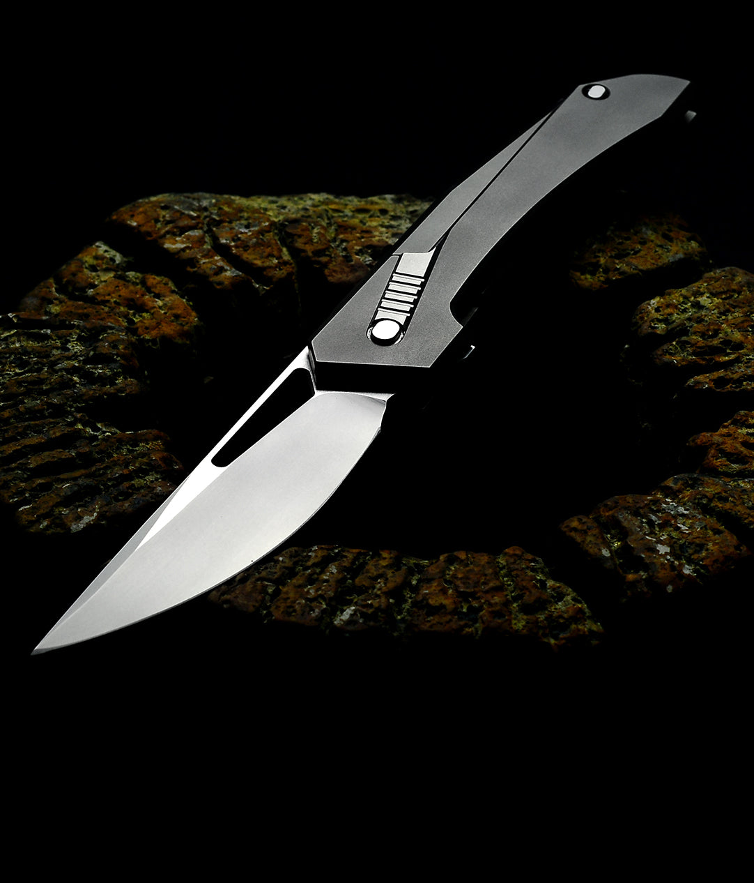 Atlas V1 (2022 Blade Show) - Sold Out
