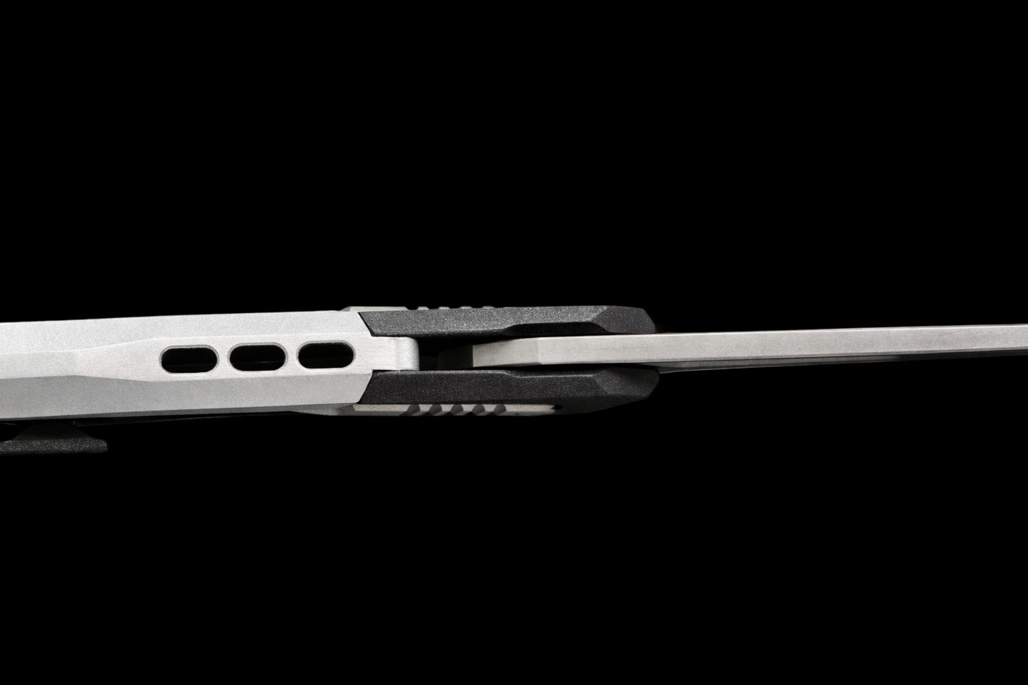 Atlas V3 - Lunar Gray