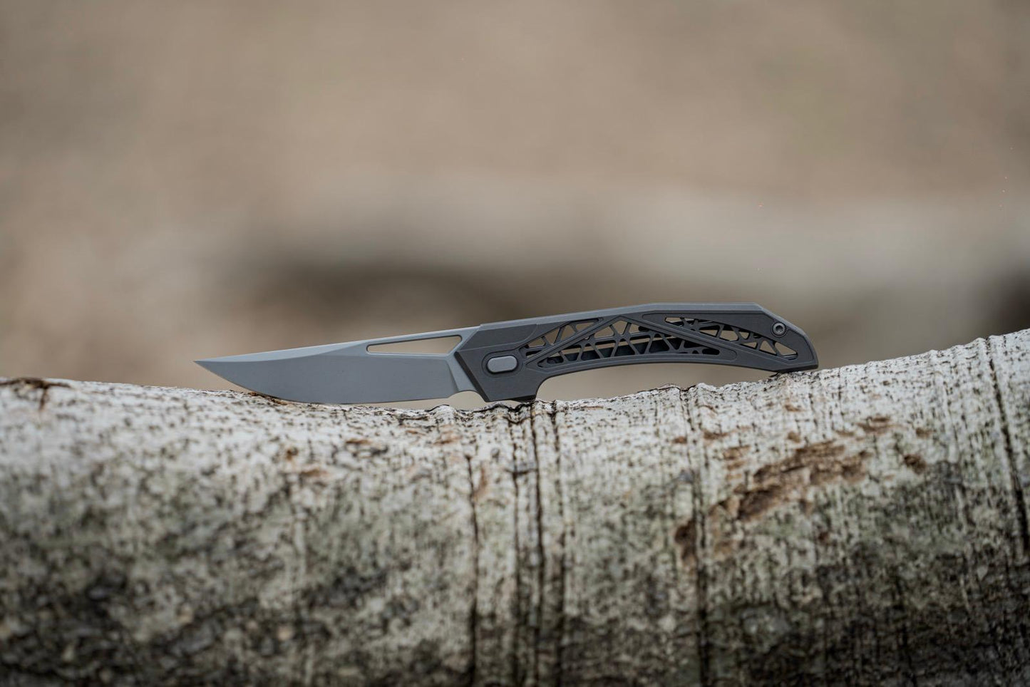 Topaza - Bead Blast Gray